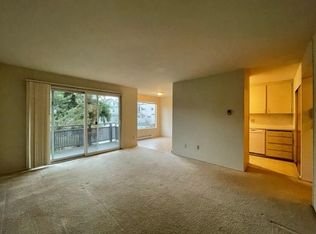 228 11th Ave E #32, Seattle, WA 98102