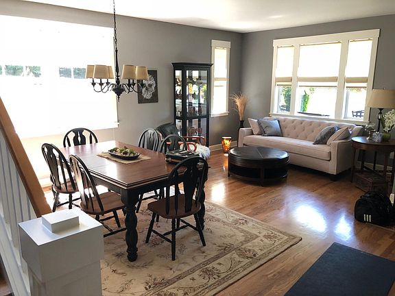 3rd image of 34620 SE Curtis Dr