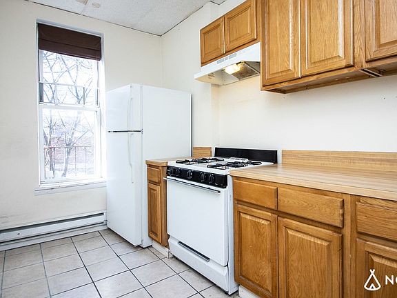 3rd image of 776 Nostrand Ave #2A