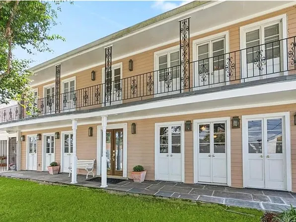 3924 Pharr St, Metairie, LA 70002