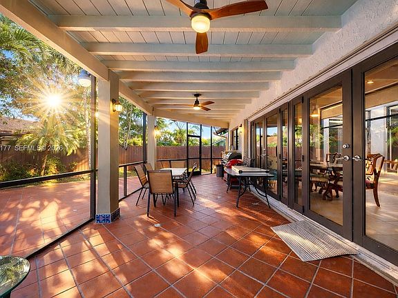 5th image of 9400 SW 100th Avenue Rd