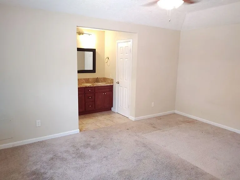 2607 Quiver Ln — Photo 12