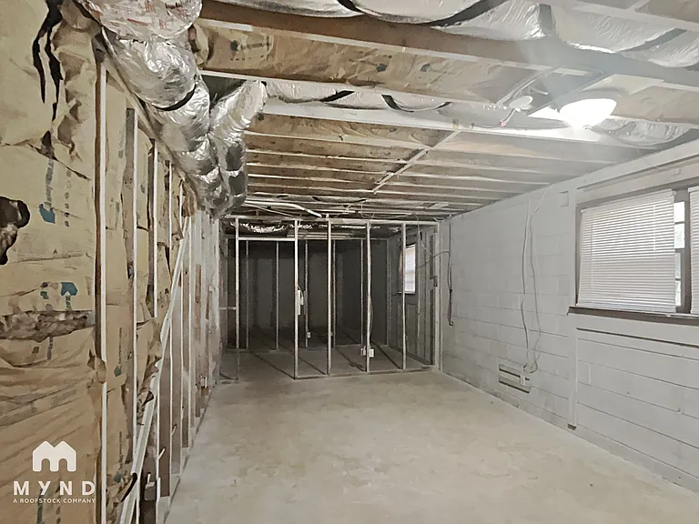 3672 Stanford Cir — Photo 17