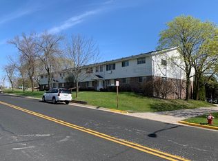 Village Square, Watertown, WI 53094