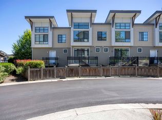 9989 Barnston Dr E #11, Surrey, BC V4N6N3