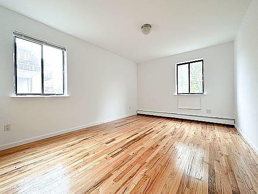 4th image of 61-21 169th St #2