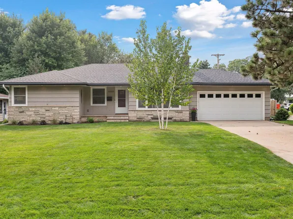6000 Ewing Ave S, Edina, MN 55410