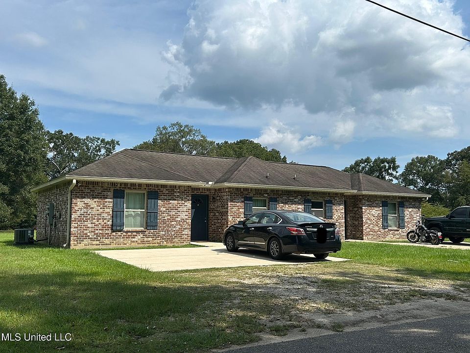 2nd image of 198 Rayburn Rd