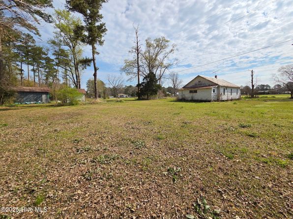 76 Kelly Watson Road, Lowland, NC 28552