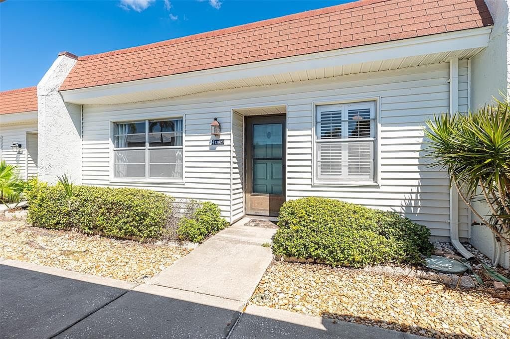 13823 Mission Oaks Blvd 13823, Seminole, FL 33776 Zillow