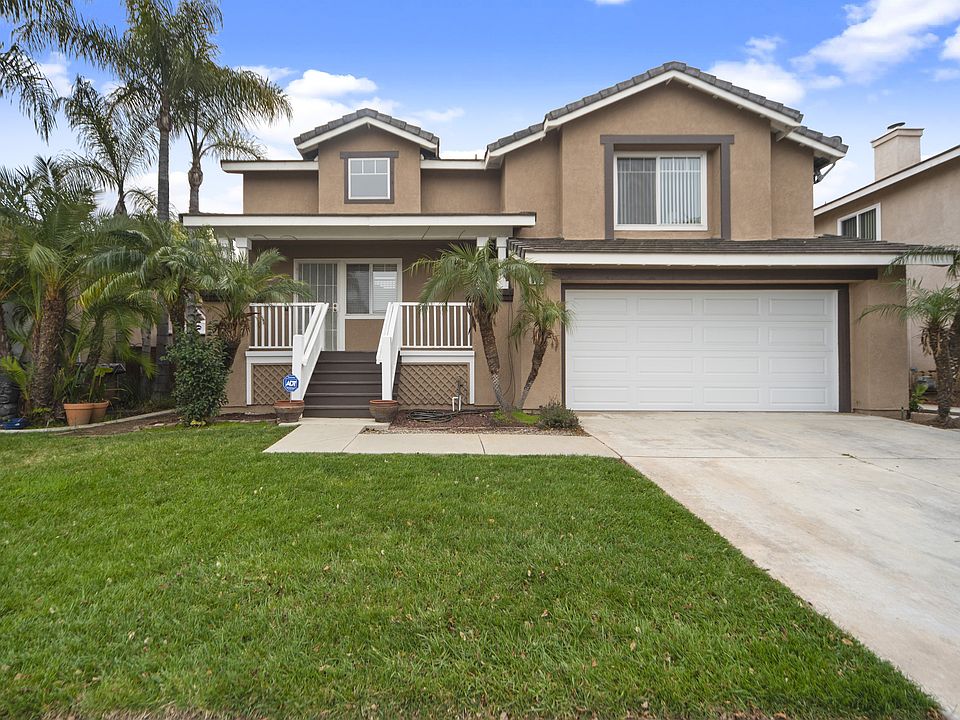 1st image of 680 Pointe Vista Ln