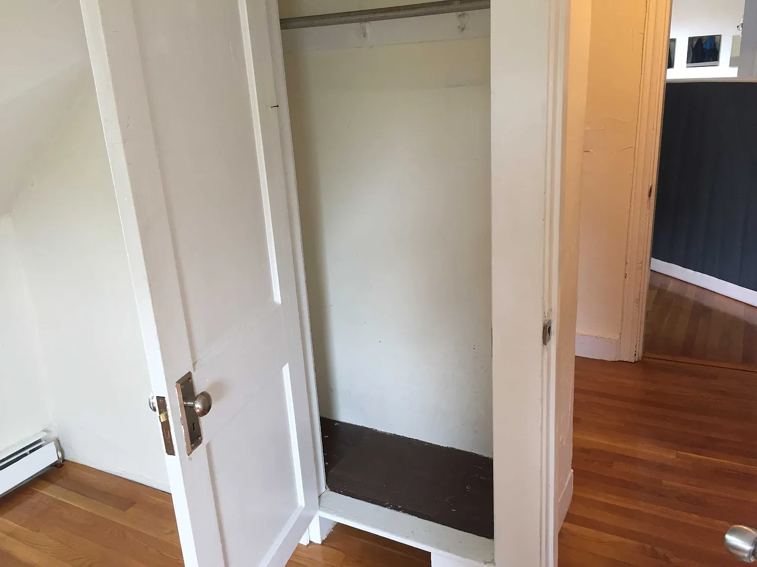 2 bed, $2,700 — Photo 3
