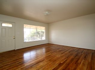 542 W Hammond Ave, Fresno, CA 93728