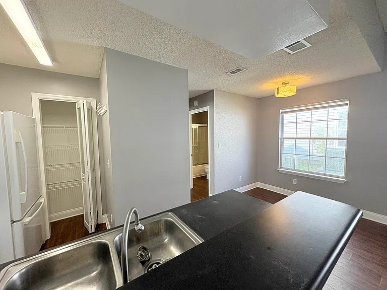 2486 Nugget Ln — Photo 5