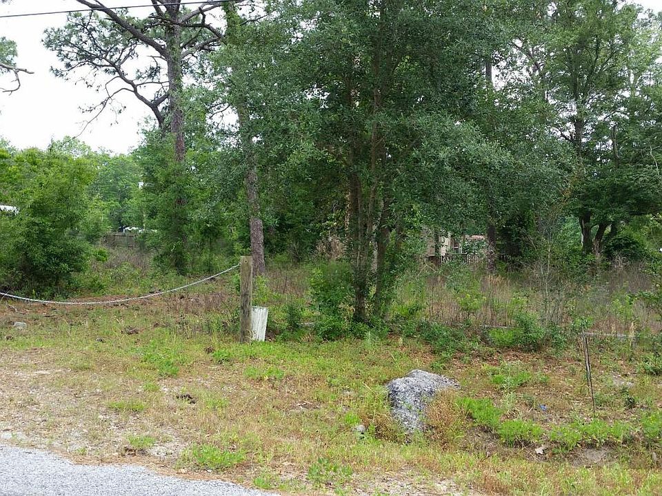2nd image of 8501 Estrella St