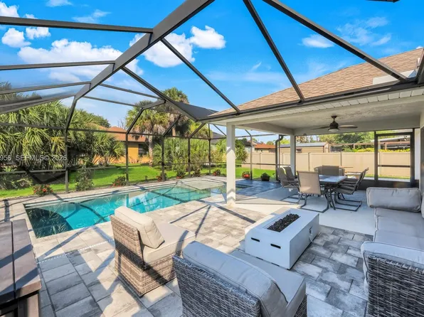 455 Bowman Ter, Port Charlotte, FL 33953