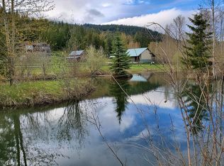 112 Quartz Ln, Naples, ID 83847