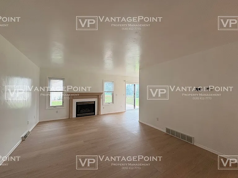 2056 Schanock Dr — Photo 9