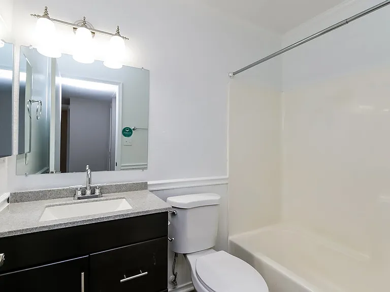 5419 E Delta Ave — Photo 14