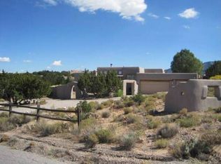 2 Sage Hill Dr, Placitas, NM 87043