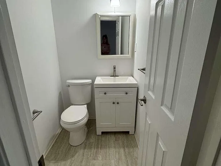 175 Amberly Dr #A — Photo 13