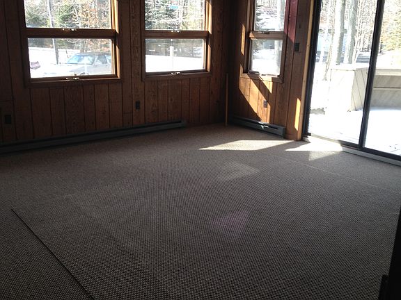 15x15 Family Room