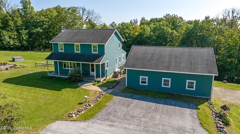 3rd image of 253 Clendon Brook Road
