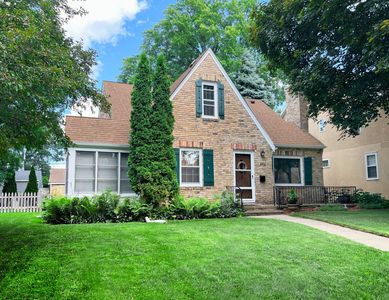 5715 11th Ave S, Minneapolis, MN, 55417