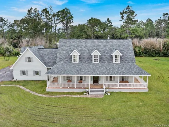 3098 Cypress Lake Dr, Lake Charles, LA 70611