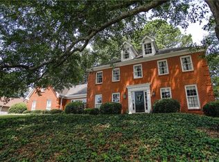 3789 Wentworth Ln, Lilburn, GA 30047