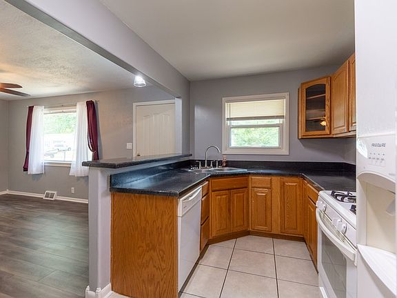5th image of 735 Osage Ave
