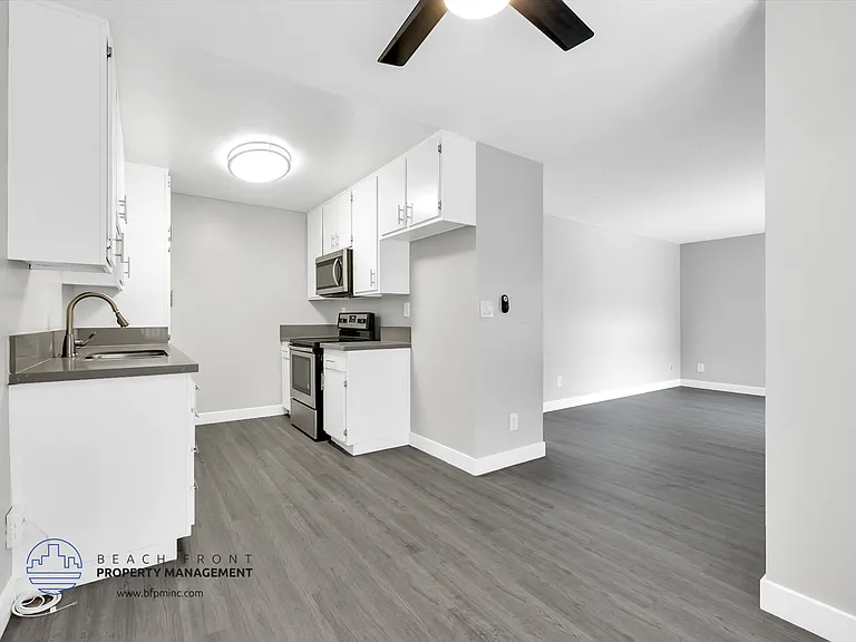 910 Enterprise Avenue — Photo 50