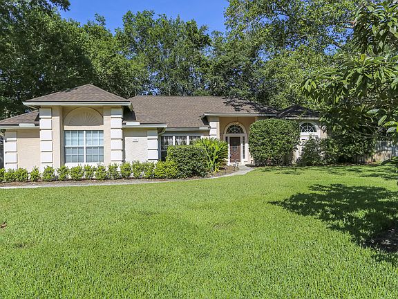 2nd image of 208 Canton Ct