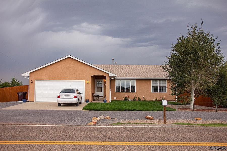 1st image of 1151 E Jaroso Dr