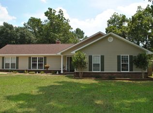610 Chapelwood Dr, Dothan, AL 36305
