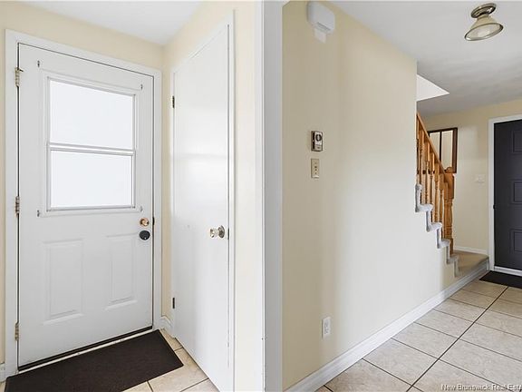 5th image of 28 Sheraton Green Rd