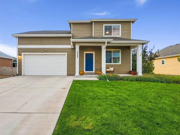 3962 Ginkgo St, Wellington, CO 80549