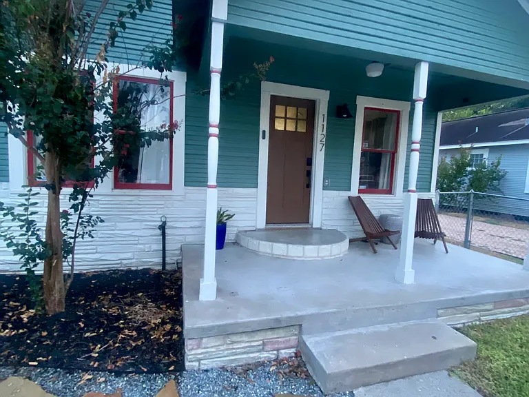 1127 Nadine St — Photo 19