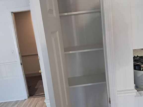 5th image of 521 Smithfield Rd #206