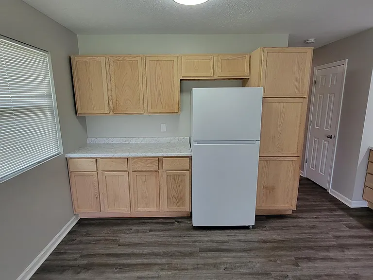 3815 N Grand Ave #3815 — Photo 44