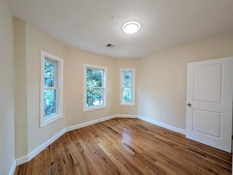 22 Holyoke Rd #1 — Photo 13