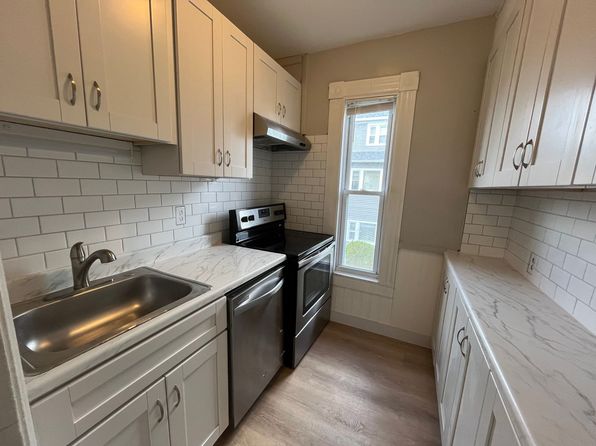 262 Walnut St #2