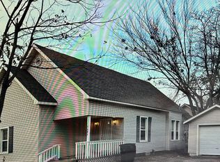 302 E 4th St, Claremore, OK 74017