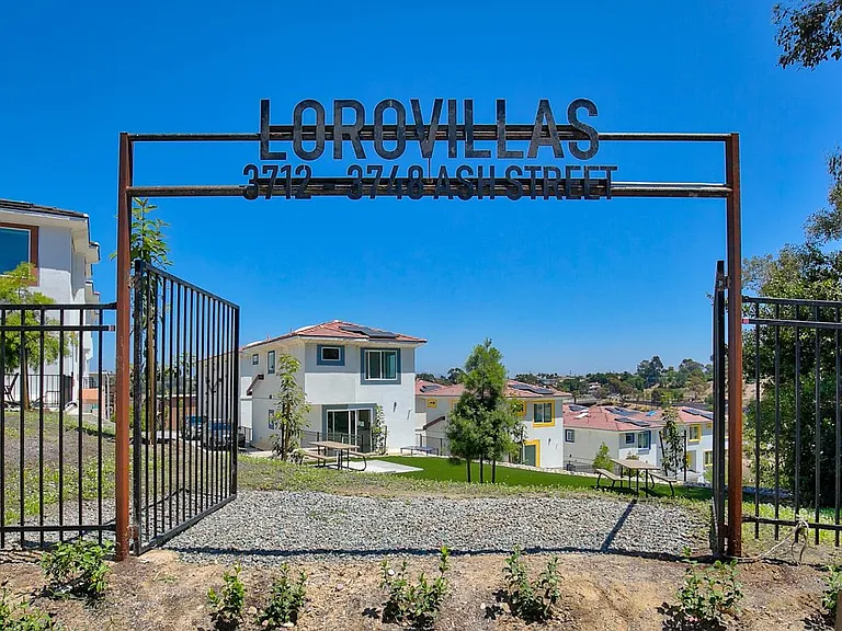 3732 Ash St — Photo 40