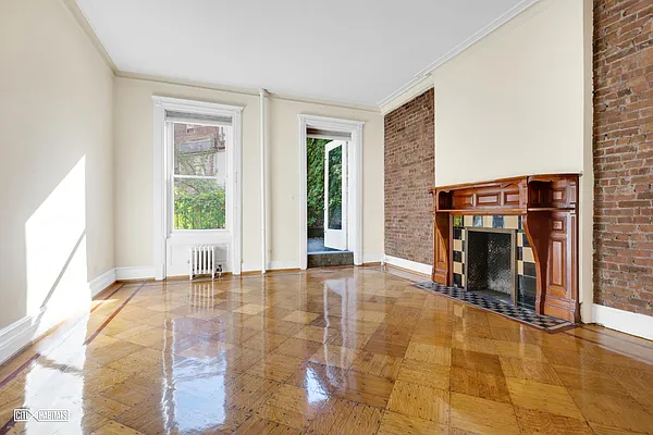 Rented by Citi Habitats | media 12