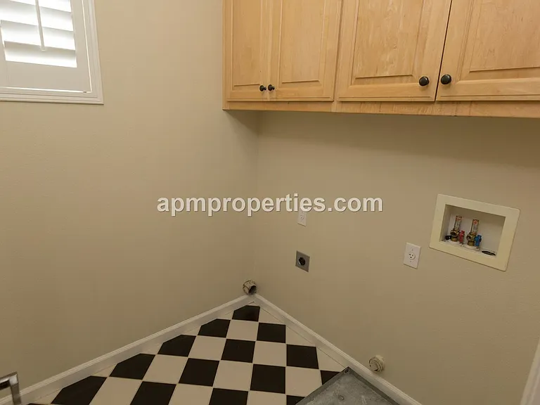 2291 Magnolia Bridge Dr — Photo 18