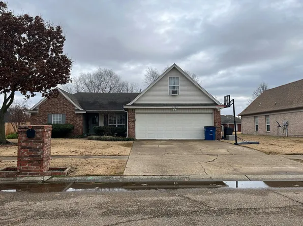 1403 Ashwood Cir, West Memphis, AR 72301