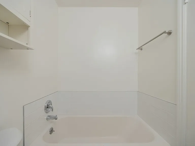 425 Euclid Ave #1077R — Photo 18