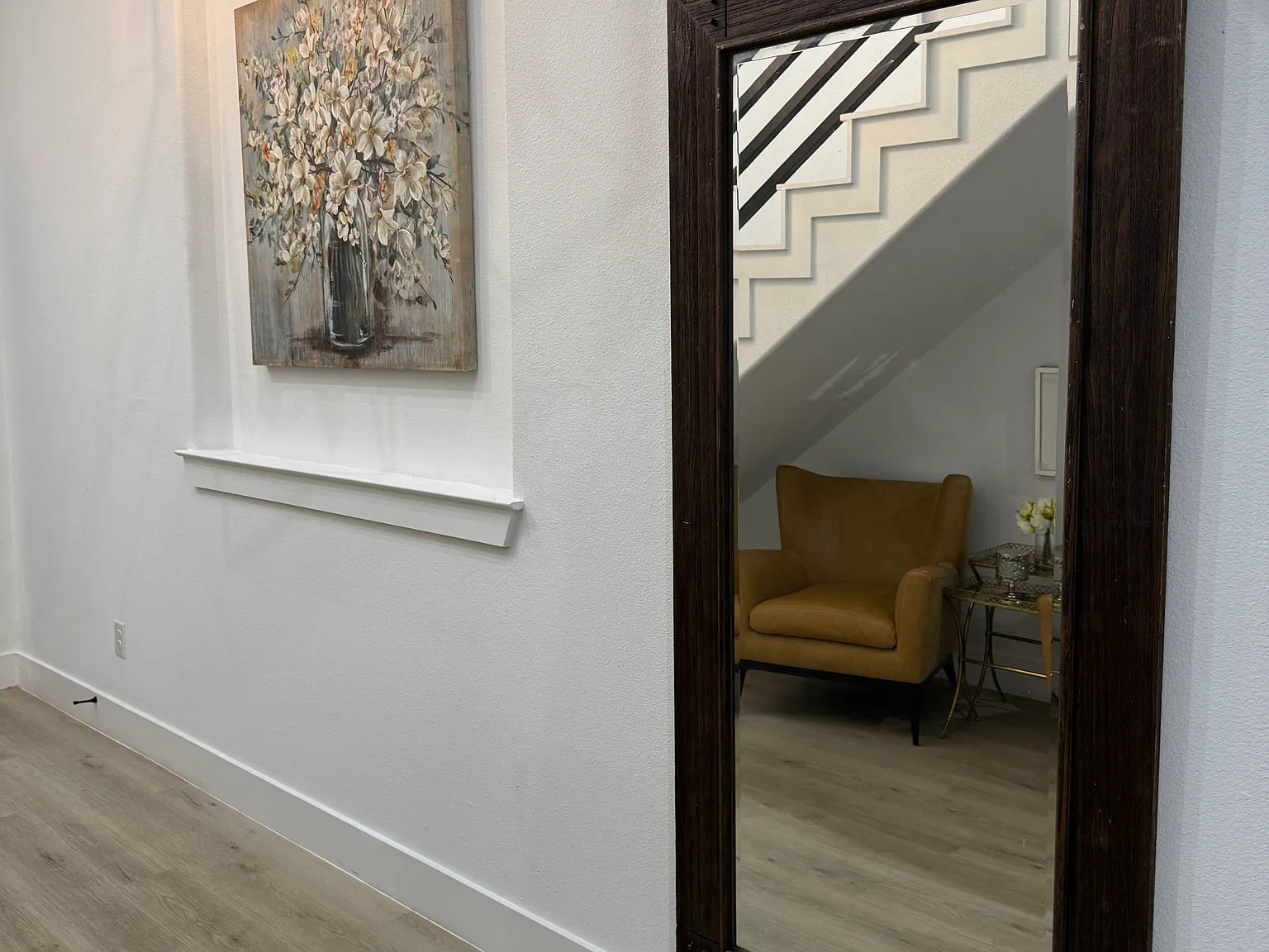 4 bed, 2027 sqft, $3,300 — Photo 3