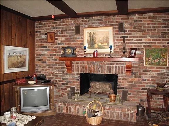 5th image of 2020 Alhambra Cir